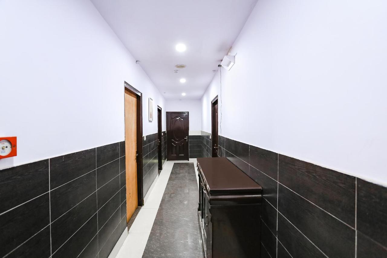 Fabhotel The Lazeez Nueva Delhi Exterior foto